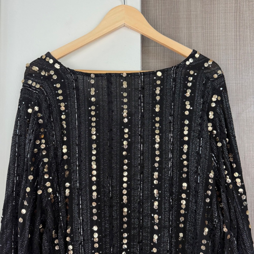 Anthropologie Let Me Be Black Gold Sequin Embellished Lace V Neck Blouse Medium - Picture 11 of 15